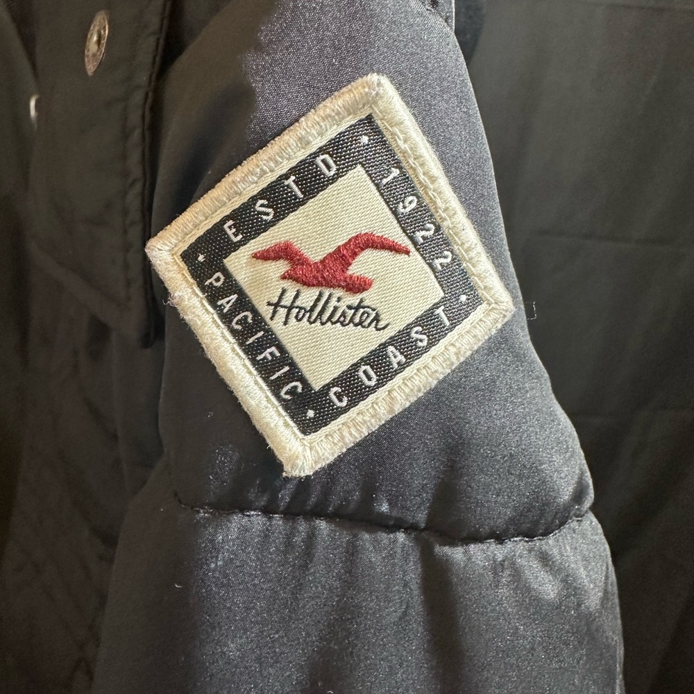 Women's Hollister Hooded Sherpa Lined Puffer Jacket Coat - Picture 4 of 5